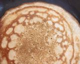 Φωτογραφία βήματος 5 της συνταγής Pancakes 🥞💕 (απλή παραδοσιακή συνταγή)