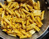 A picture of step 3 of Creamy pasta.