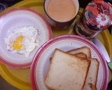 A picture of step 4 of Half fry egg.