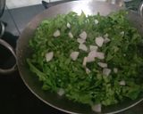 मूली का साग (mooli ka saag recipe in Hindi) रेसिपी चरण 3 फोटो