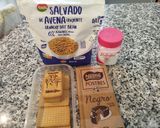 Foto del paso 1 de la receta Tarta de galletas con chocolate y salvado de Avena crujiente muy rico