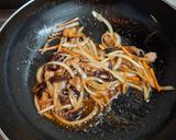 〔在家也能做-小吃攤美食〕炒冬粉的食譜步驟3照片