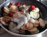 Foto del paso 1 de la receta Pisto fácil de parrillada de verduras y gambas
