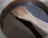 Foto langkah ke 2 dari resep Bolu karamel (bolu sarang semut).