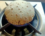 A picture of step 4 of Phulka Roti and Ajwain Roti.