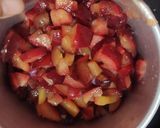 A picture of step 1 of Sabudana plum Parfait.