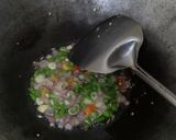 Foto langkah ke 3 dari resep Oseng Daging Presto Kuah Bening.