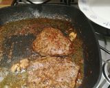 Foto langkah ke 5 dari resep Beef Steak Saus Jamur Ala Rumahan.