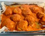 Pieczone pulpety z kaszą jaglaną w sosie z pieczonej papryki i pomidorów 🍅🌶 krok przepisu 4 zdjęcie