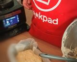 Une image de l'étape 4 de Cake pommes raisins au cook expert.