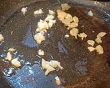 A picture of step 2 of Penne ai funghi (Penne in Mushroom Sauce).