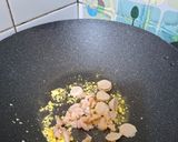 Foto langkah ke 2 dari resep Bihun Goreng Tuna Pedas.