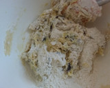 Foto del paso 3 de la receta: Galletas craqueladas de calabacín