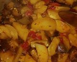 बैंगन आलू की सब्जी(baingun aloo ki sabzi recipe in hindi) रेसिपी चरण 3 फोटो