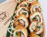 Hình bước làm 6 của món Gà cuộn rong biển