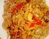 Foto del paso 2 de la receta: Fideos caseros con harina integral y salsa de champiñones 🍄