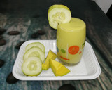 A picture of step 3 of Avocado & cucumber smoothie.