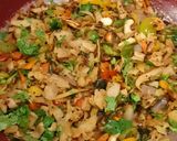 A picture of step 4 of Leftover Roti Noodles.