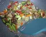 Foto langkah ke 3 dari resep GATA-41: TUMIS DAUN PEPAYA TERI PETAI.