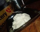 A picture of step 4 of Homemade cream cheese.