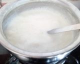 A picture of step 2 of Caramelized rice kheer.