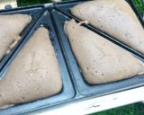 A picture of step 4 of Chocolate sandwich cake.