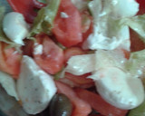 Foto del paso 1 de la receta: Ensalada 🥗 con queso de búfala a mi estilo