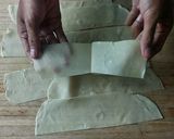 Foto langkah ke 7 dari resep Cara membuat kulit samosa tanpa mesin.