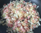 Foto del paso 1 de la receta: Macarrones con carbonara de cebolla