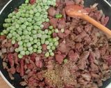 Hagymás-borsós pirított máj recept fázis 3 fotója