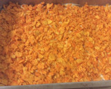 A picture of step 5 of Dorito chicken casserole.