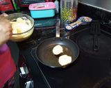 A picture of step 4 of Shrimp Patties.