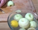 A picture of step 1 of Apple Tart Tartin.