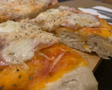 Foto del paso 4 de la receta: Pizza casera esponjosa