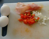 Foto del paso 1 de la receta: Huevos a la mexicana con jamón. ॐ