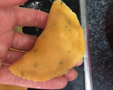 Foto del paso 5 de la receta: Masa de empanadillas en mambo
