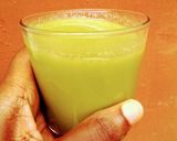 A picture of step 1 of Green Smoothie.