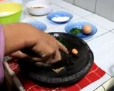 Foto langkah ke 1 dari resep Rempeyek Kacang Renyah Tahan Lama.