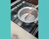 A picture of step 5 of Rawa mawa ladoo.