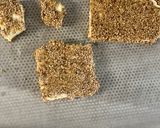 Une image de l'étape 2 de Salade de couscous perlé et sa feta rôtie au sésame.