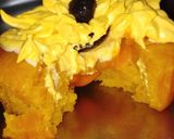 A picture of step 11 of Mango Lava Muffin.