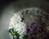 A picture of step 3 of Italian veg and cheese soup.