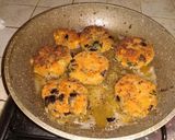 Foto del passaggio 3 della ricetta Polpette di melanzane alla parmigiana