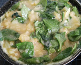 Foto del paso 7 de la receta: Tortilla de patata y espinacas