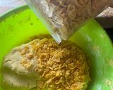Gambar langkah 4 resipi Biskut cornflakes.