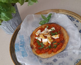 Foto del paso 2 de la receta: Torta Rosales con sobrasada y queso