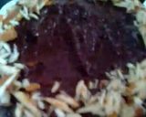 A picture of step 6 of Unbaked chocolate biscuits cake.