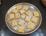 A picture of step 5 of Crispy Potato Rice Bites.