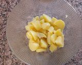 Foto del passaggio 2 della ricetta Insalata di patate estiva