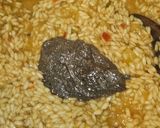 Foto del paso 6 de la receta: Risotto de pera caramelizada y nueces con salsa de trufa
